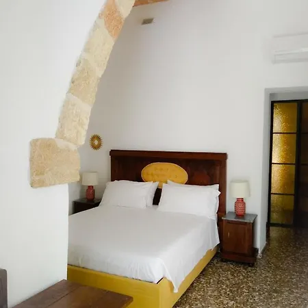 Corte Piri Gasthof Tricase